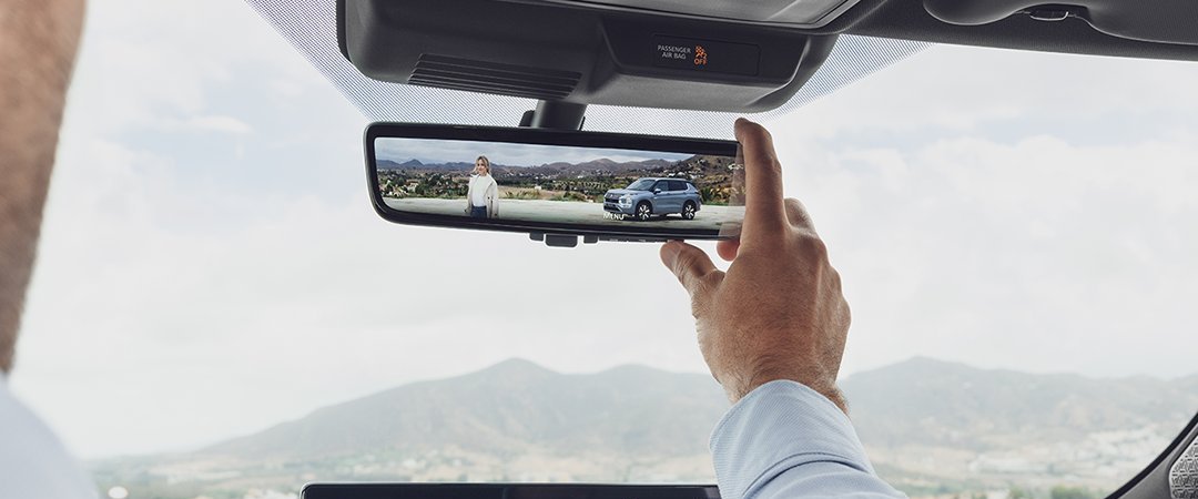 Nové Mitsubishi OUTLANDER PHEV - Yamaha pokračovanie